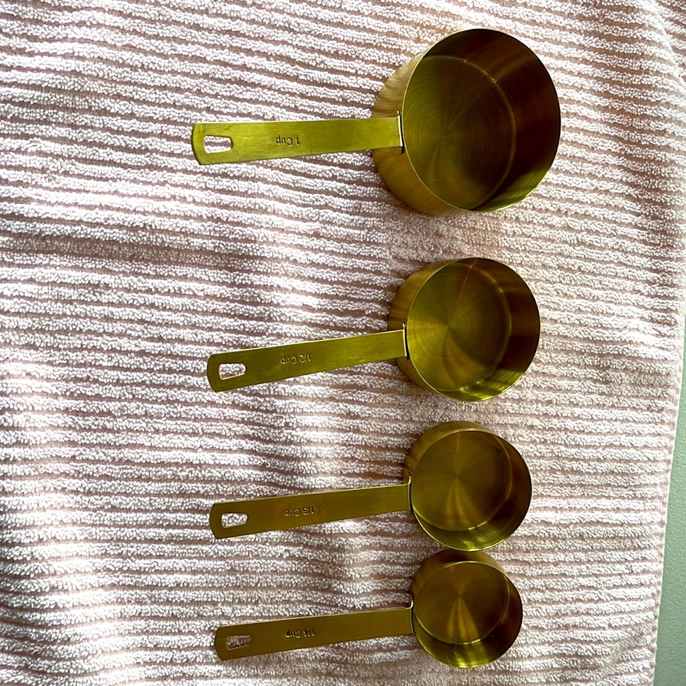 Martha Stewart Gold Tone Measuring Cups